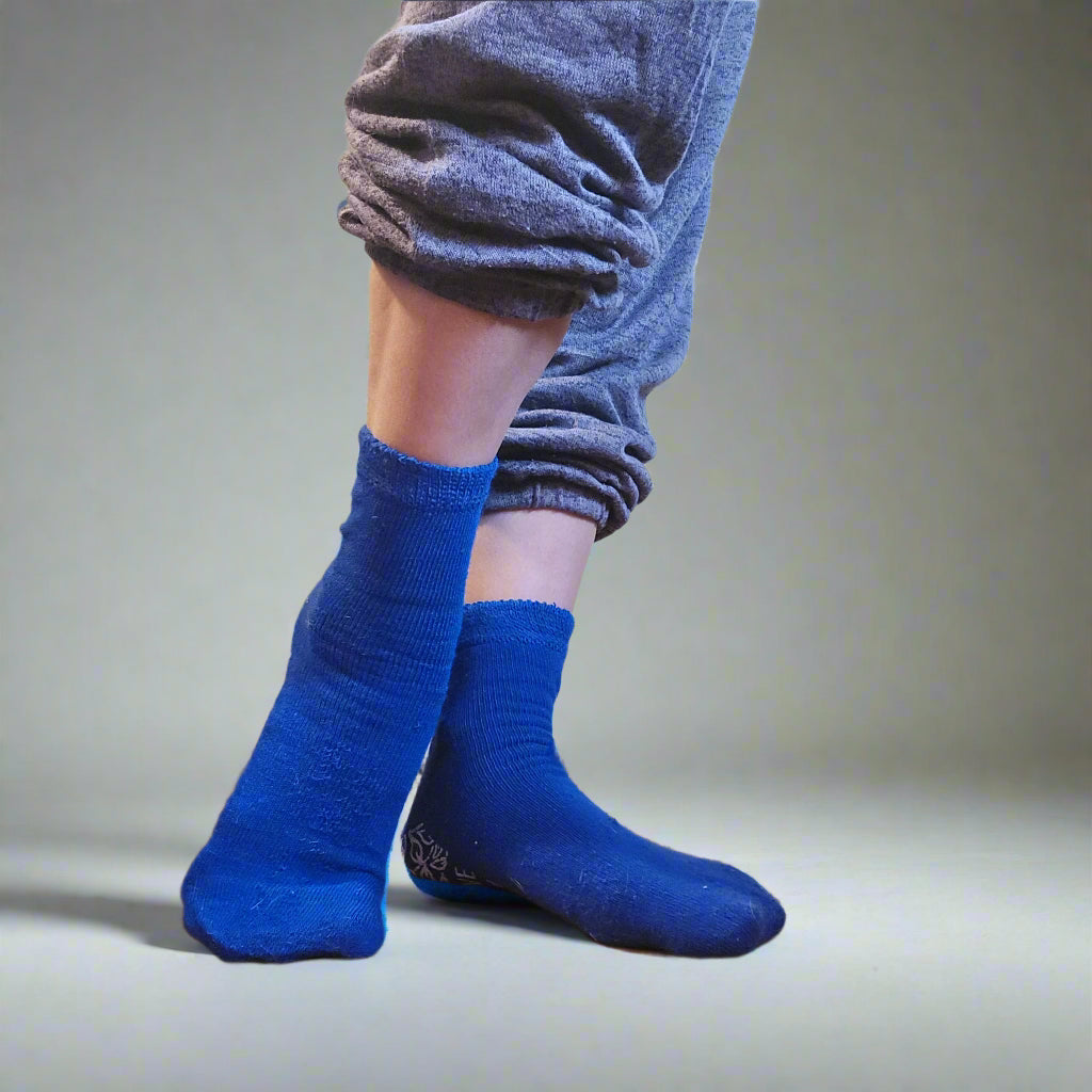 Move With Purpose Grip Socks